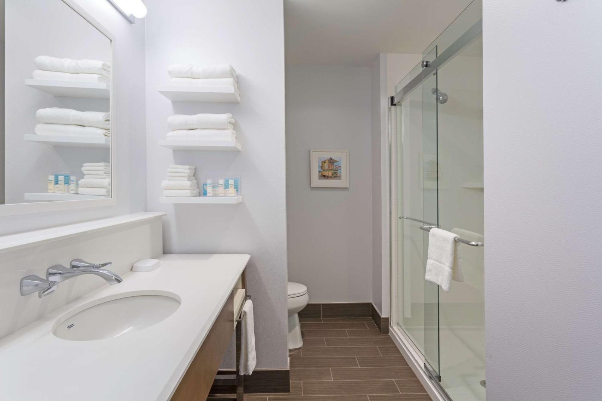 Hampton Inn Fort Lauderdale Помпано Бич Экстерьер фото